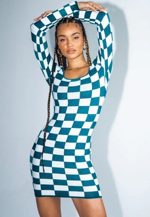 Princess Polly Dresses & Skirts - Princess Polly Lucien Green White Checker Knit Mini Dress Long Sleeve Size XS/S